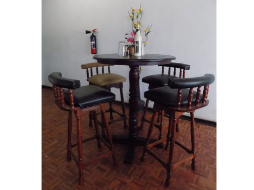 Bar Table