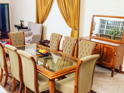 Victoria dining room suite